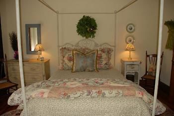 Circular Manor Bed And Breakfast Саратога Спрингс Екстериор снимка
